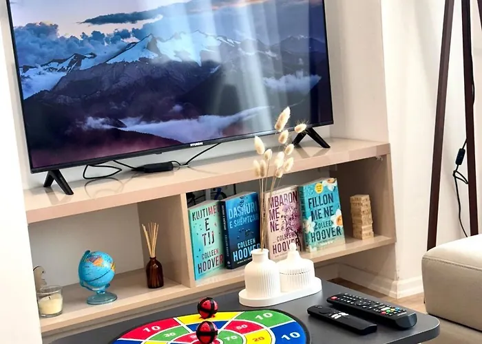 The Soft Light Τίρανα