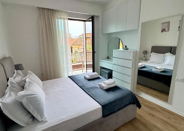 The Soft Light * Τίρανα