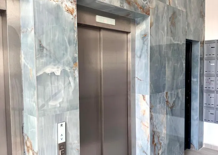 The Soft Light * Τίρανα