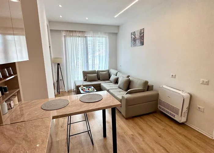 The Soft Light * Τίρανα